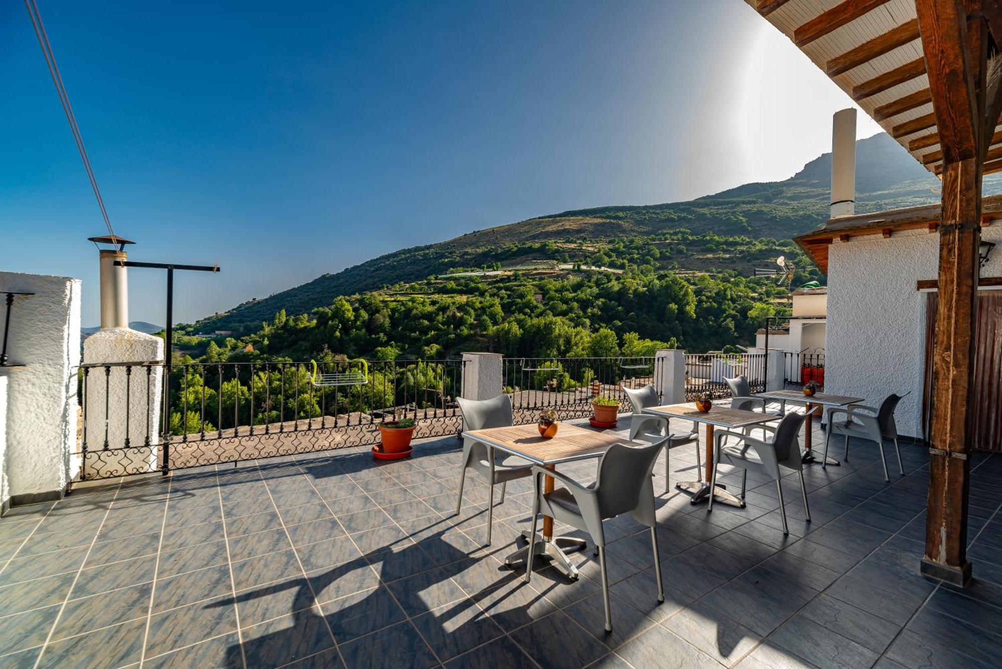 Hotel La Fragua I Trevélez Екстериор снимка