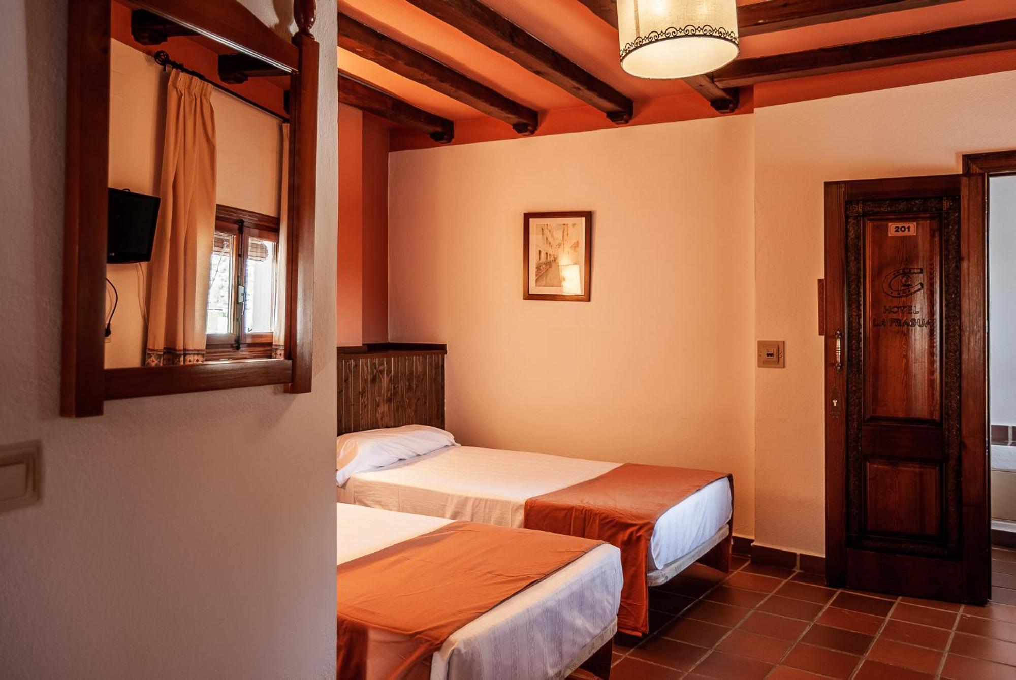 Hotel La Fragua I Trevélez Екстериор снимка