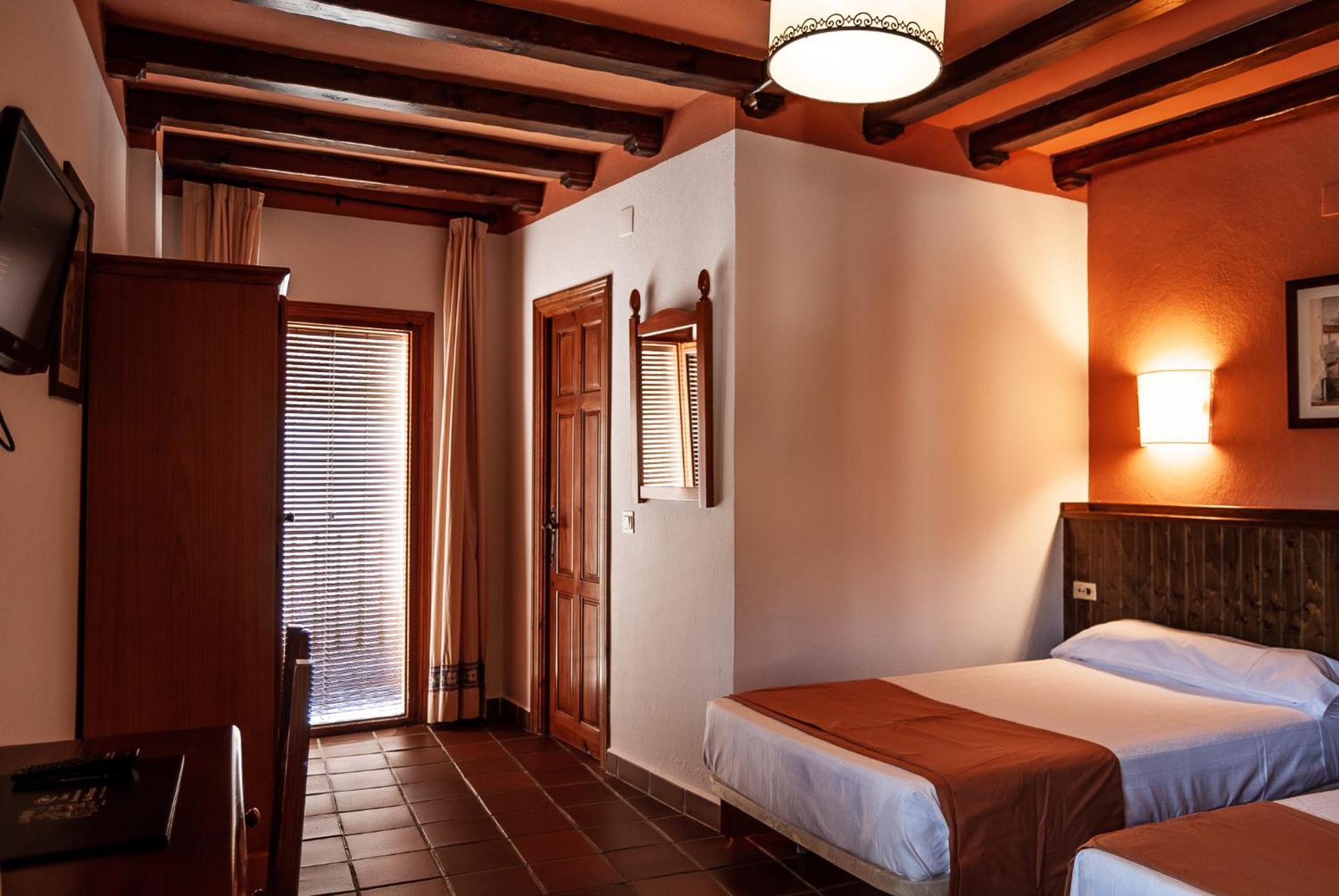 Hotel La Fragua I Trevélez Екстериор снимка