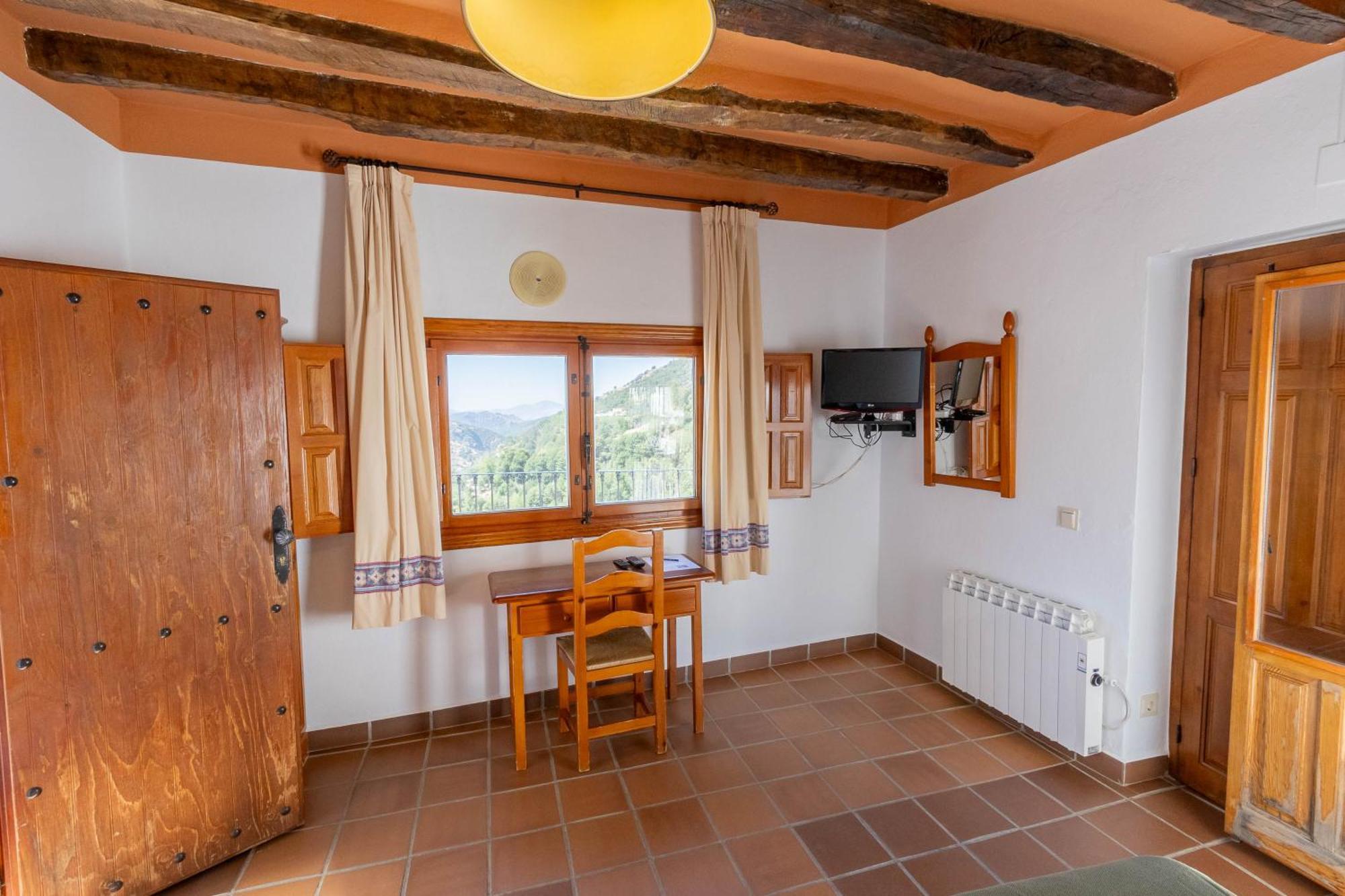Hotel La Fragua I Trevélez Екстериор снимка