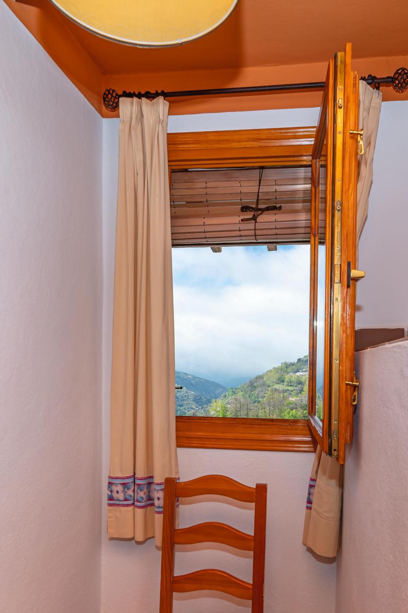 Hotel La Fragua I Trevélez Екстериор снимка
