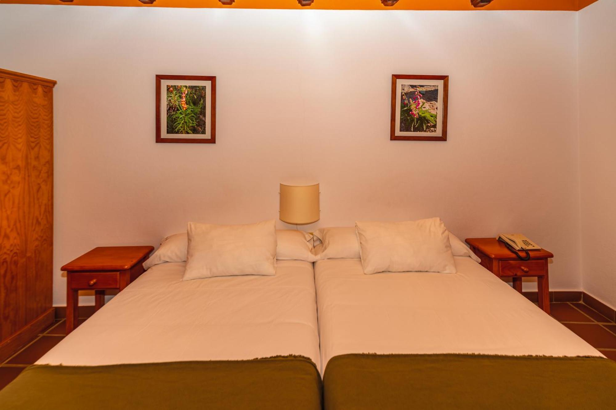 Hotel La Fragua I Trevélez Стая снимка