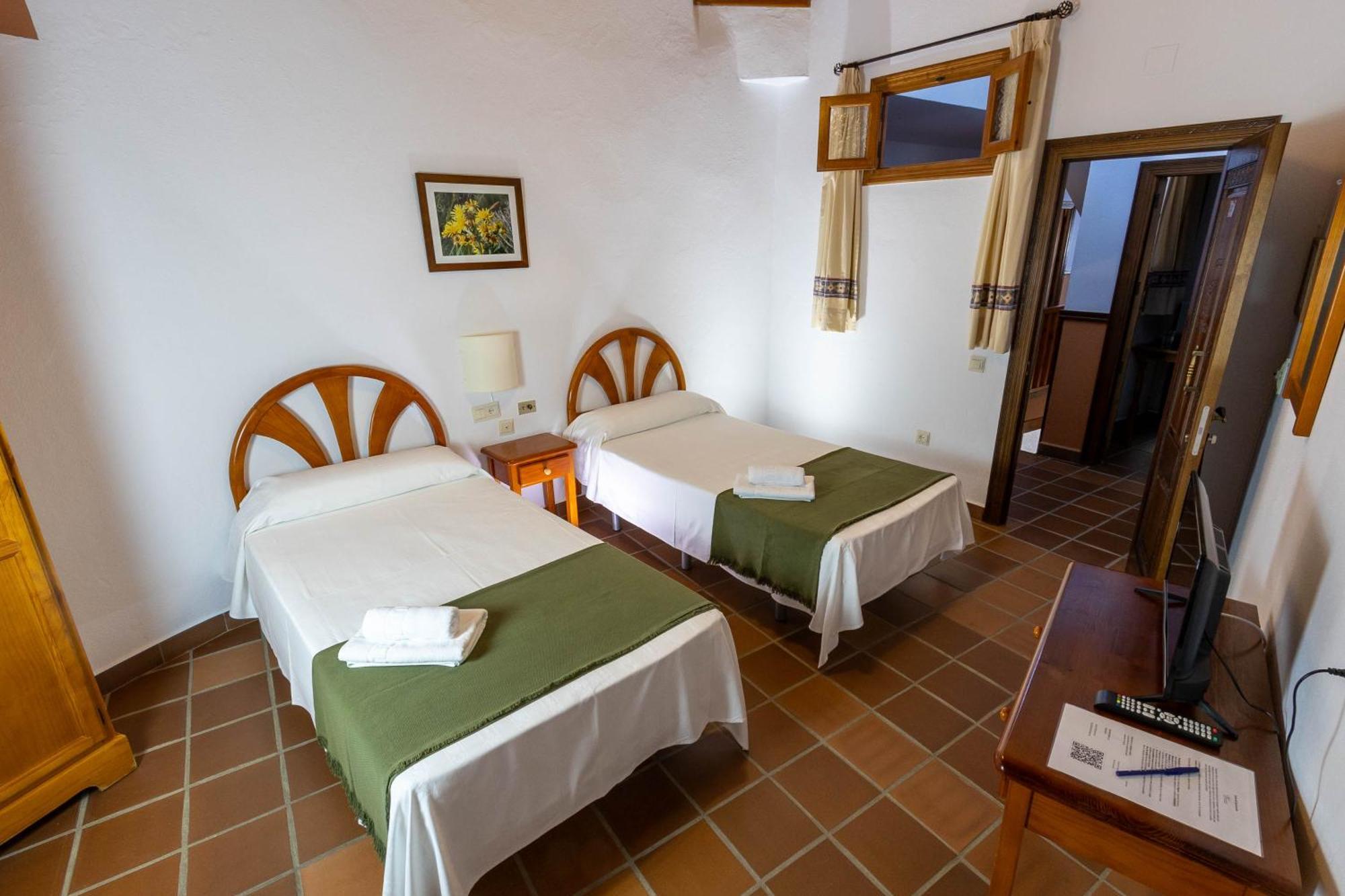 Hotel La Fragua I Trevélez Екстериор снимка